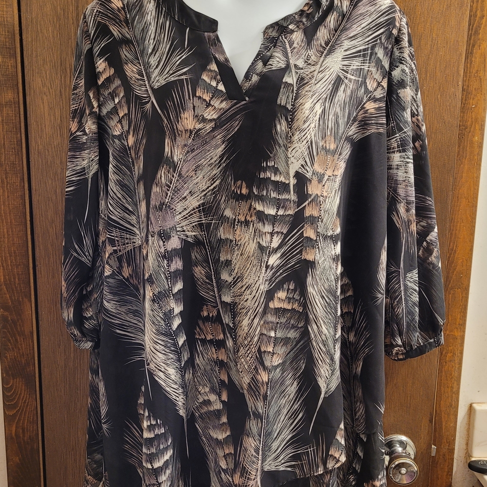 Rose Gal 5XL Tunic Top‎ Blouse Pullover Black Feather Pattern Tiered
